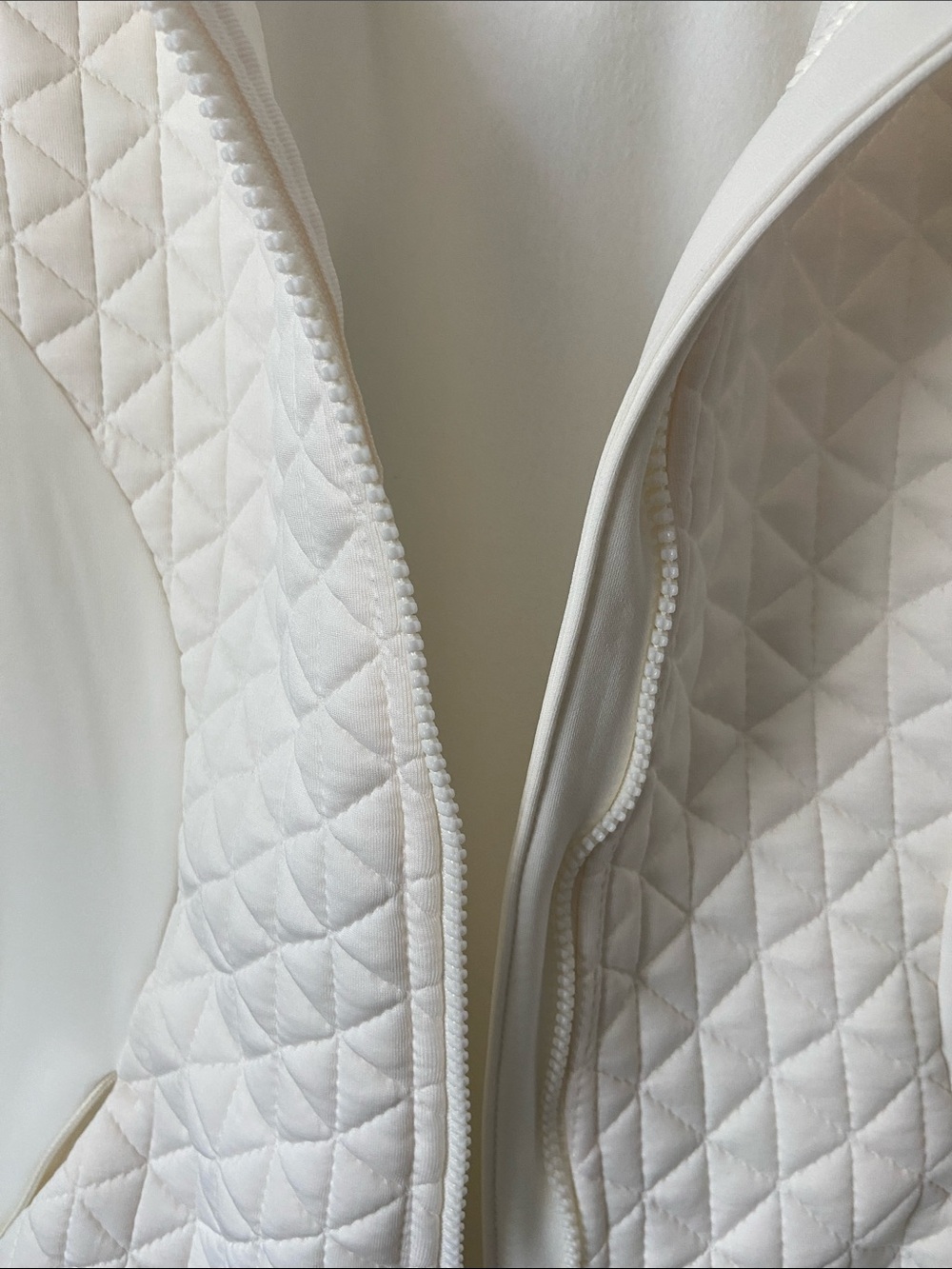 Avia Women’s Quilted Zip-Front Jacket - Cream size L 12-14 - Picture 4 of 7